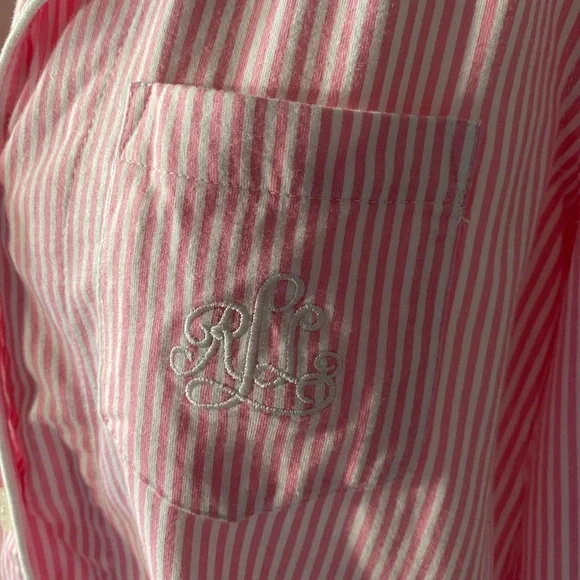 SOLD ❤️Lauren Ralph Lauren
Ladies M Capri Pajamas Set
Monogram pocket
Pink - Picture 2 of 8